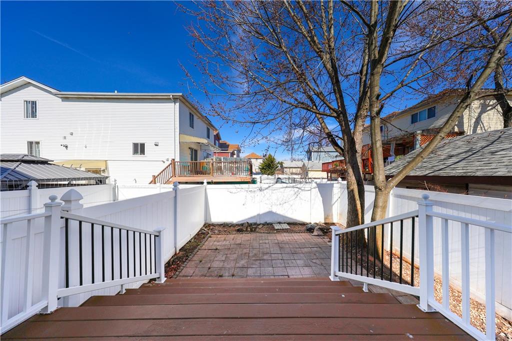 89A Mapleton Avenue Midland Beach Staten Island NY 10306