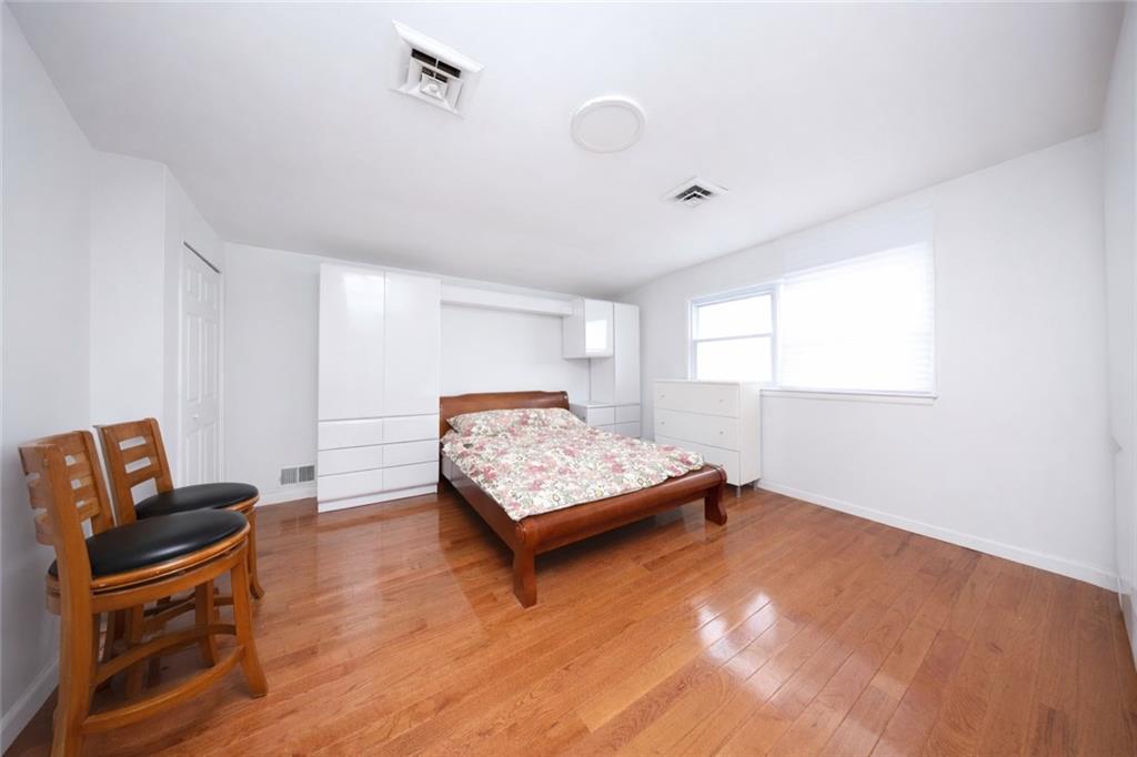 86 West Terrace Huguenot Staten Island NY 10312