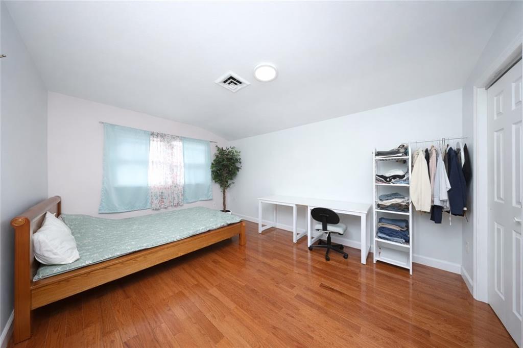 86 West Terrace Huguenot Staten Island NY 10312