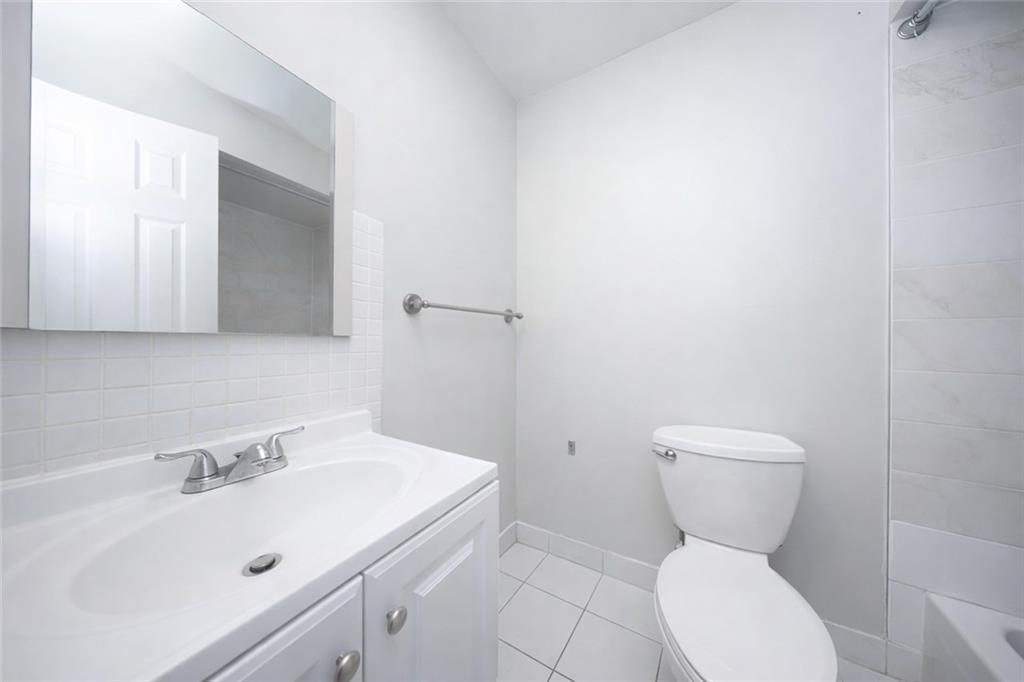 86 West Terrace Huguenot Staten Island NY 10312