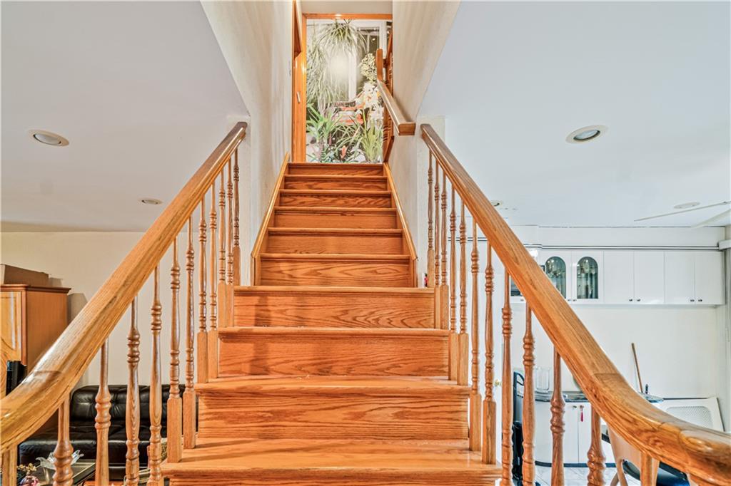 2427 East 17th Street Sheepshead Bay Brooklyn NY 11235