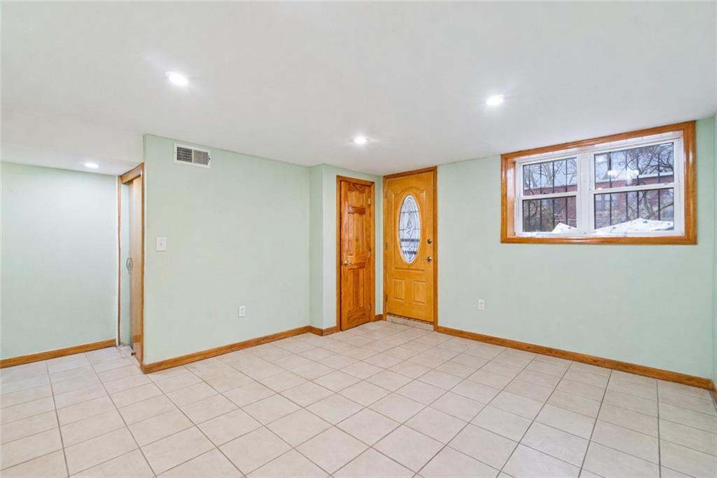 2427 East 17th Street Sheepshead Bay Brooklyn NY 11235