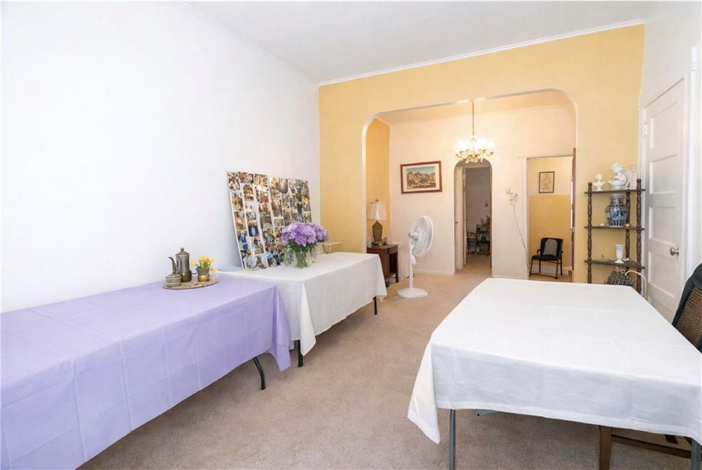 6118 5th Avenue Sunset Park Brooklyn NY 11220