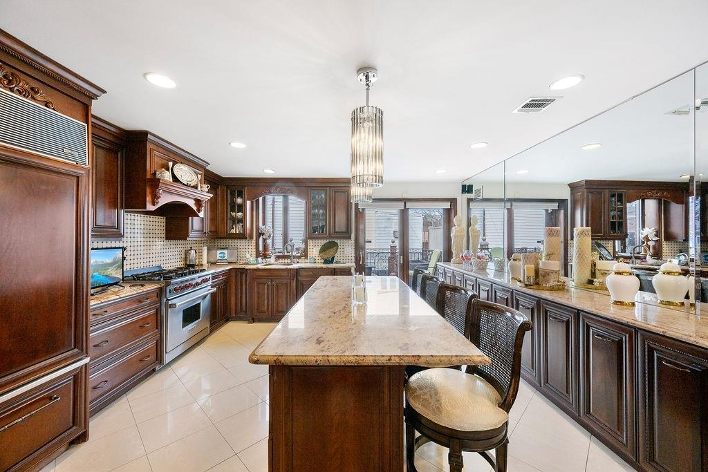 164 Bay 10th Street Bensonhurst Brooklyn NY 11228
