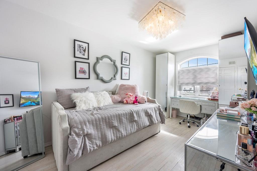164 Bay 10th Street Bensonhurst Brooklyn NY 11228