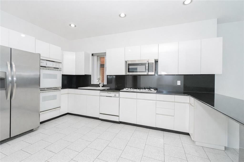 1248 79th Street Dyker Heights Brooklyn NY 11228