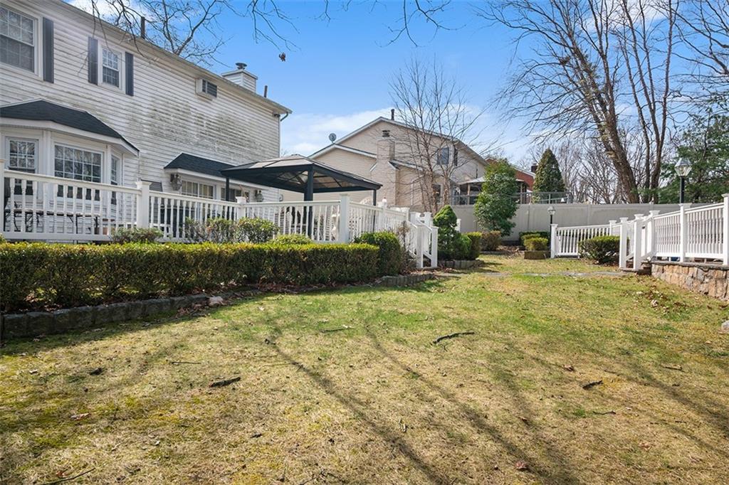 333 Boscombe Avenue Richmond Valley Staten Island NY 10309