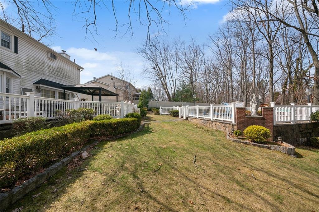 333 Boscombe Avenue Richmond Valley Staten Island NY 10309