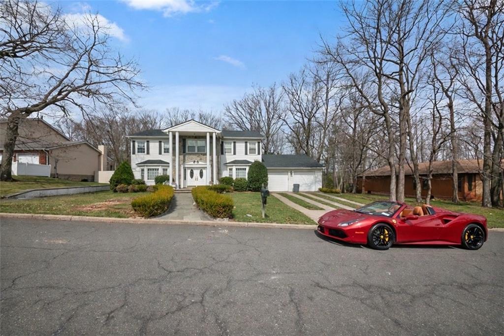 333 Boscombe Avenue Richmond Valley Staten Island NY 10309