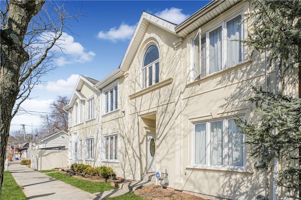 10 Penton Street Pleasant Plains Staten Island NY 10309