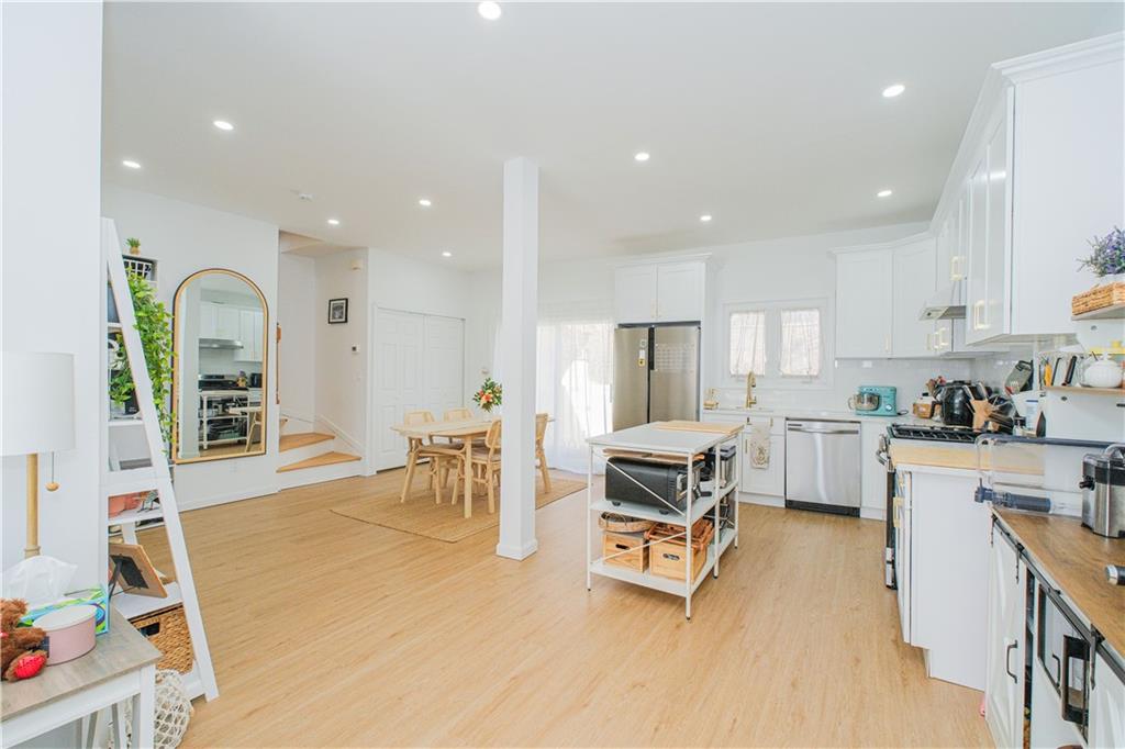 10 Penton Street Pleasant Plains Staten Island NY 10309