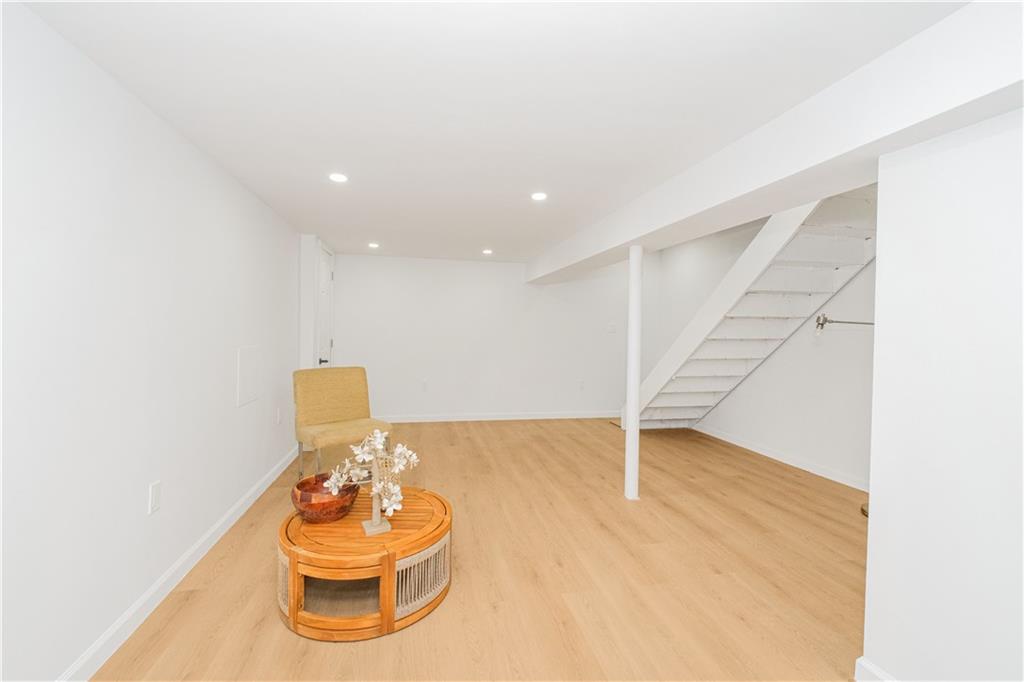 63 Avon Lane Westerleigh Staten Island NY 10314