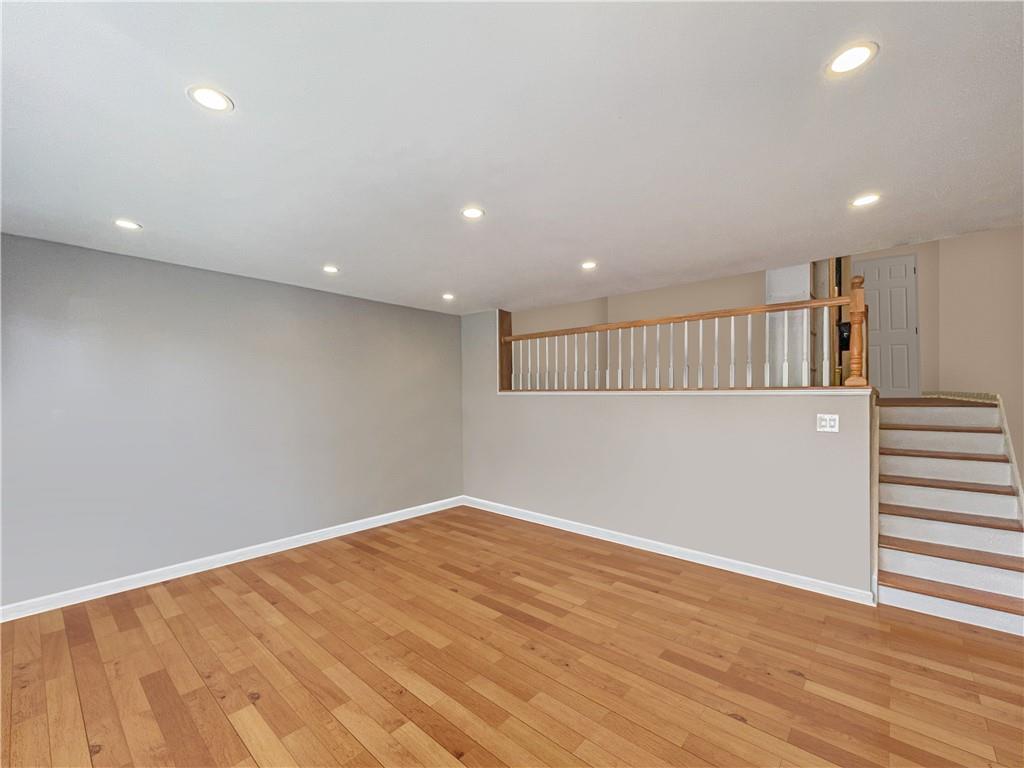 175 Zoe Street Grant City Staten Island NY 10305