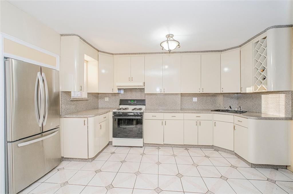 1858 West 5th Street Gravesend Brooklyn NY 11223