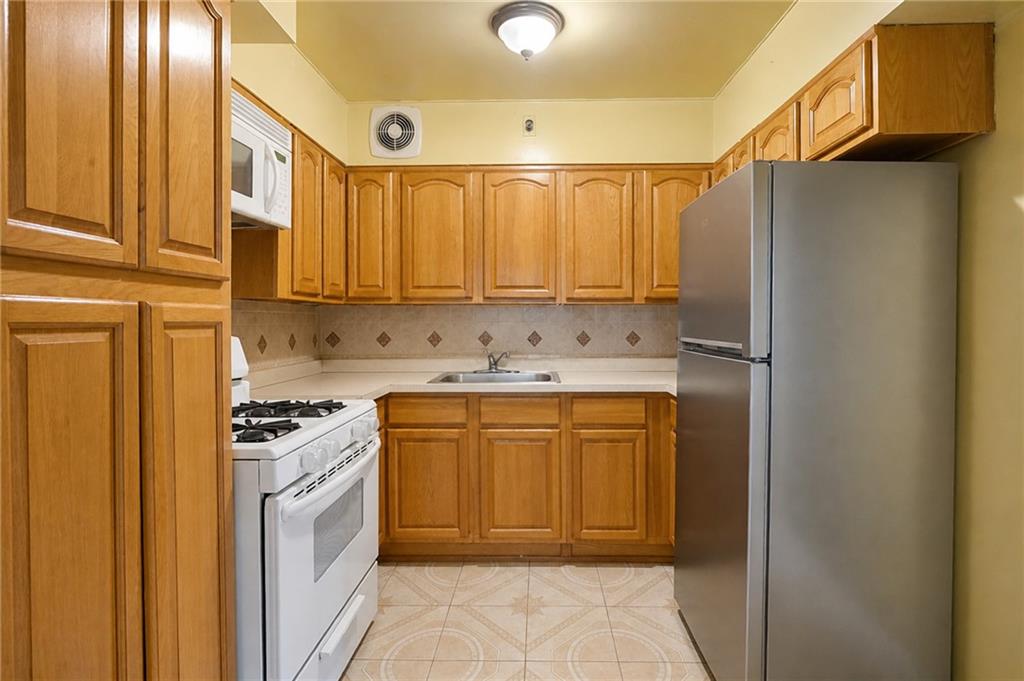 715 Rockaway Parkway East Flatbush Brooklyn NY 11236
