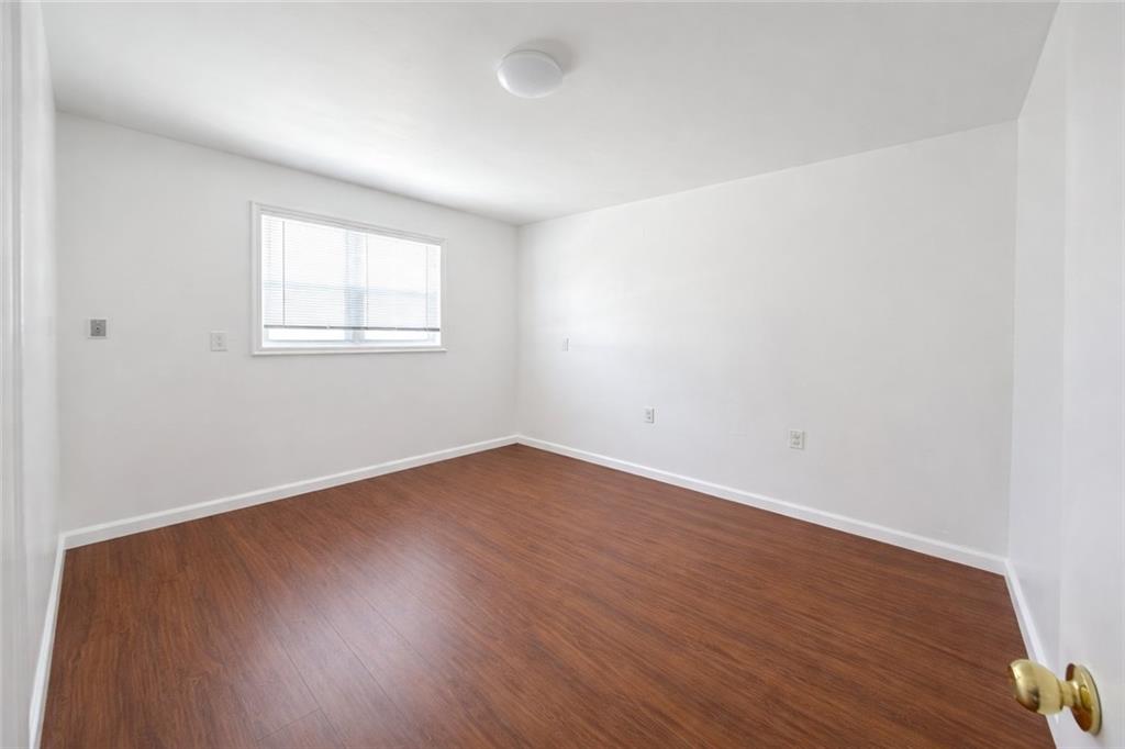 17 Alexander Avenue Arden Heights Staten Island NY 10312