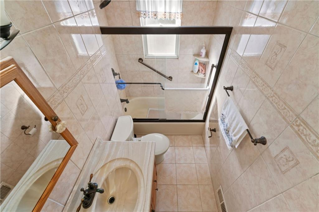 110 Bishop Street Richmond Town Staten Island NY 10306