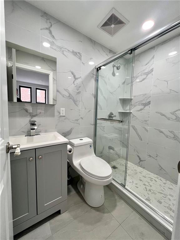 186 Erasmus Street Flatbush Brooklyn NY 11226