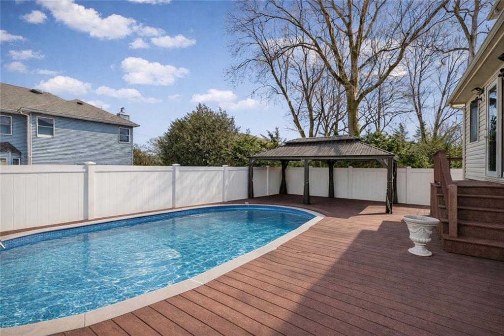 93 Sprague Avenue Tottenville Staten Island NY 10307