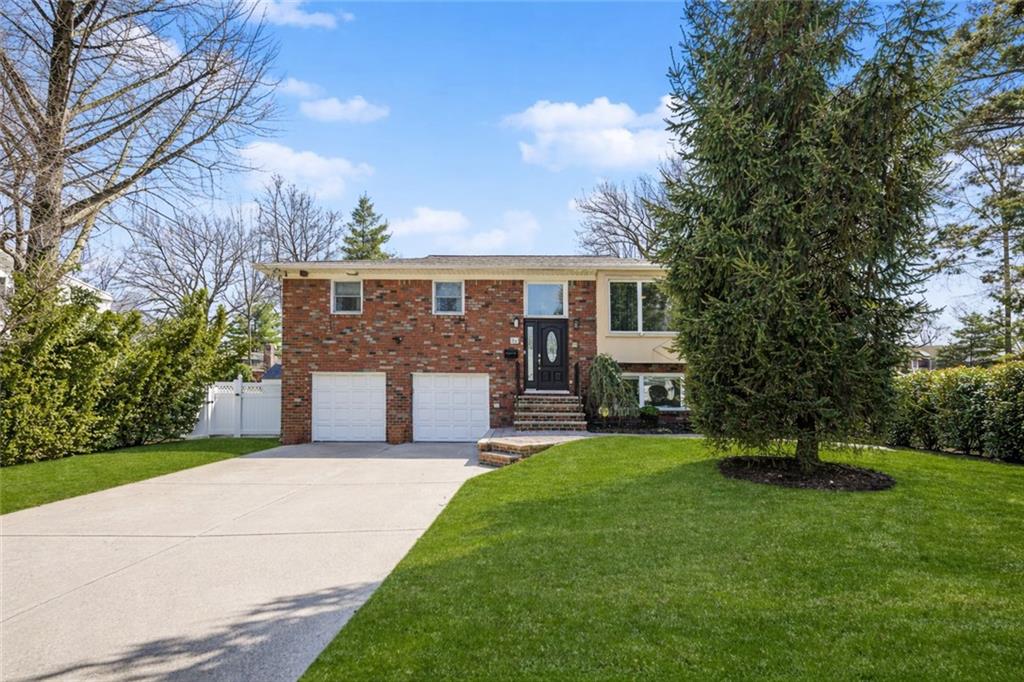 24 Pickersgill Avenue Arrochar Staten Island NY 10305