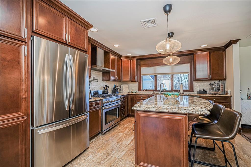 24 Pickersgill Avenue Arrochar Staten Island NY 10305