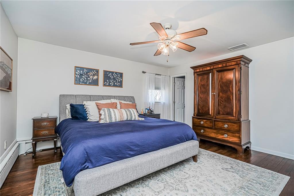 24 Pickersgill Avenue Arrochar Staten Island NY 10305