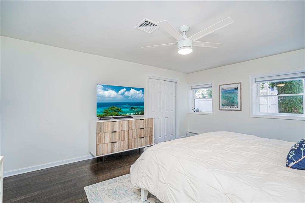 24 Pickersgill Avenue Arrochar Staten Island NY 10305