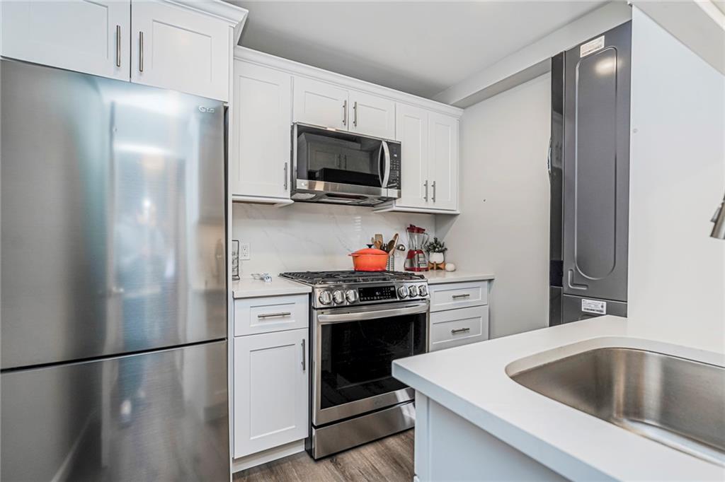 24 Pickersgill Avenue Arrochar Staten Island NY 10305