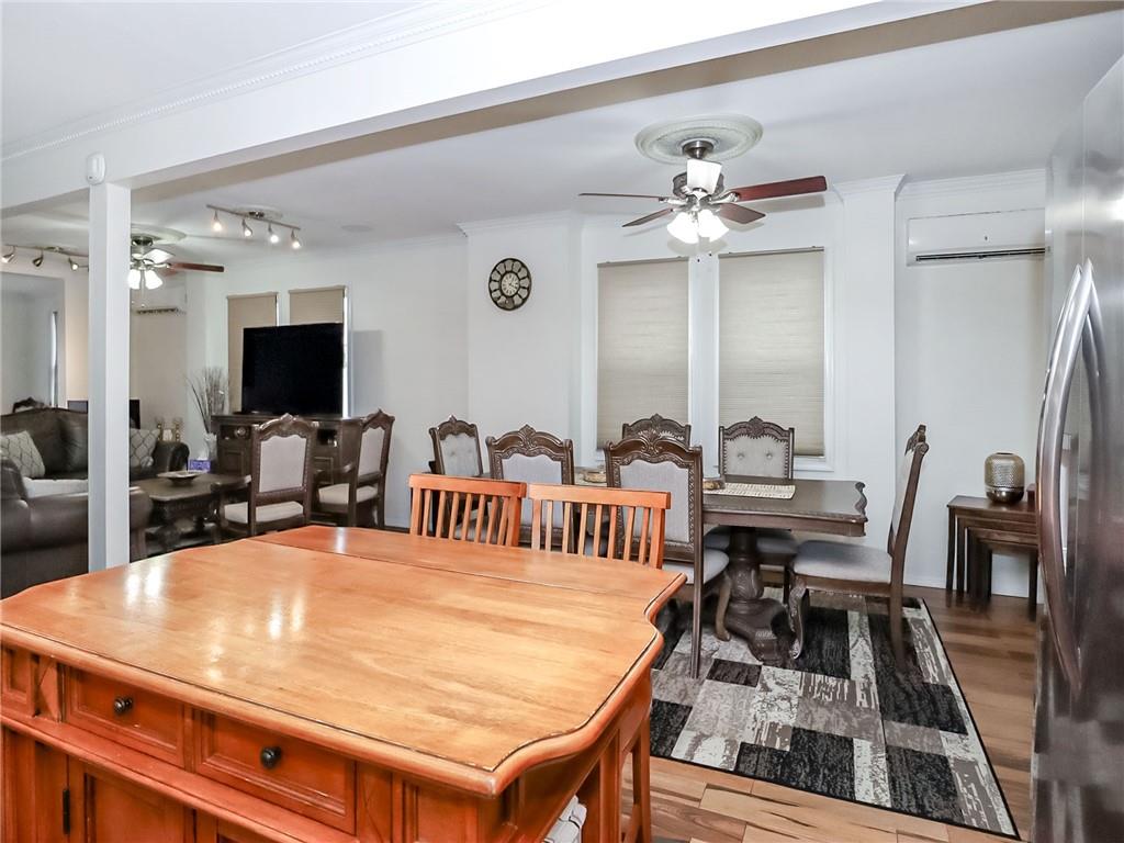 33 Hope Avenue Staten Island NY 10305