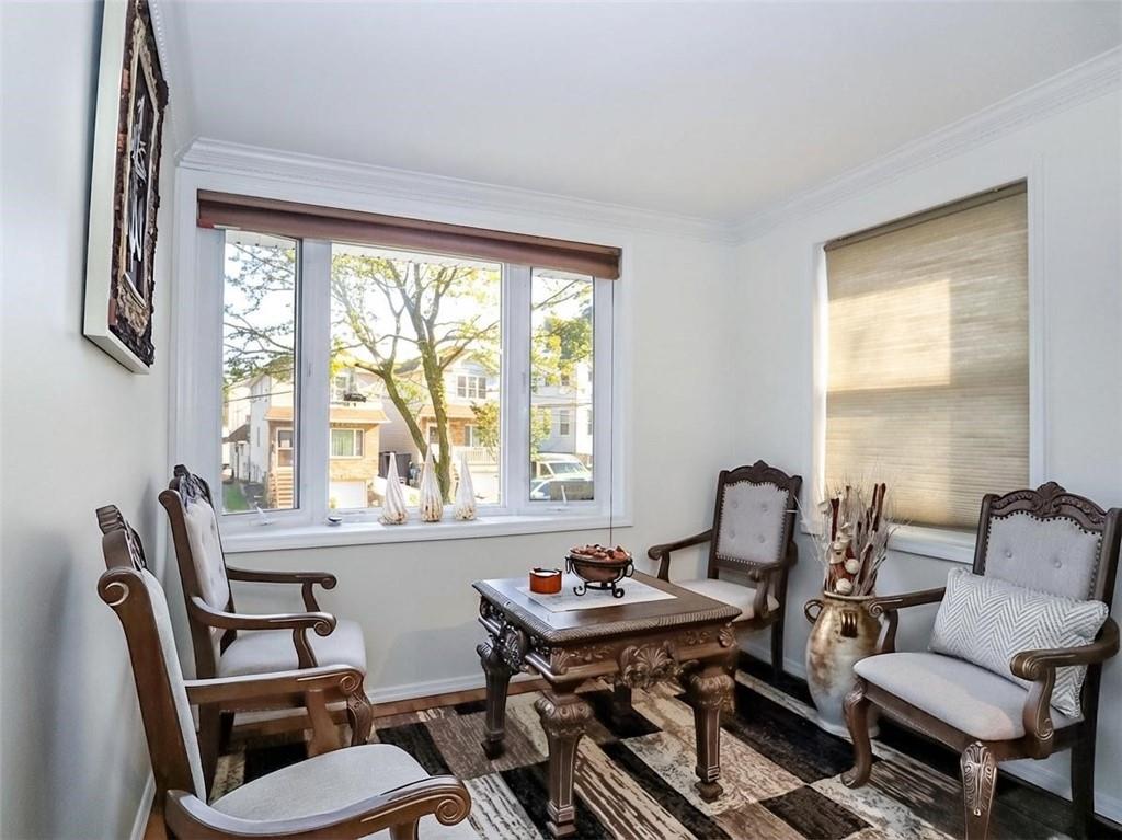 33 Hope Avenue Staten Island NY 10305