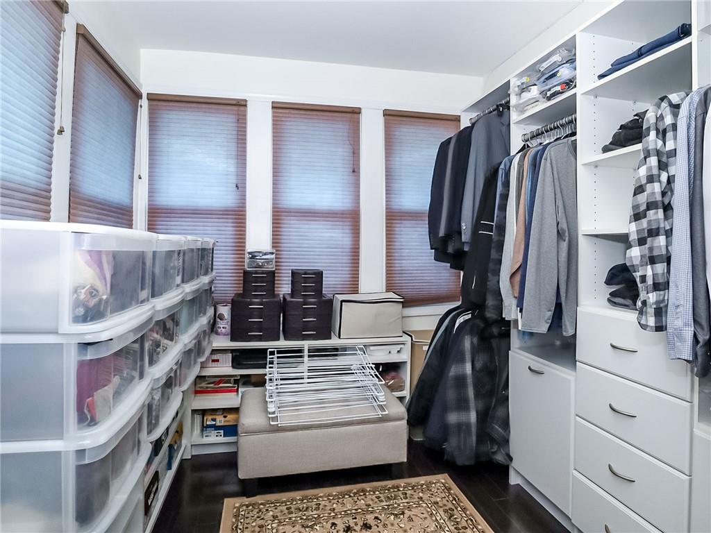 33 Hope Avenue Staten Island NY 10305