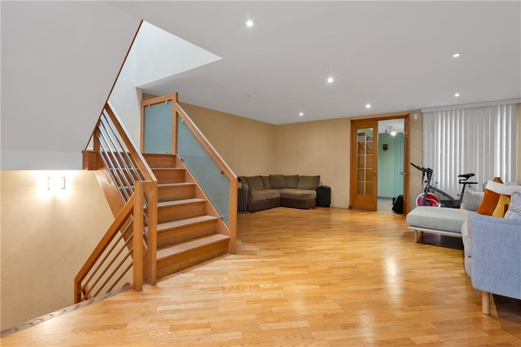 2556 East 26TH Street Sheepshead Bay Brooklyn NY 11235