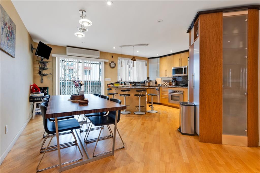 2556 East 26TH Street Sheepshead Bay Brooklyn NY 11235