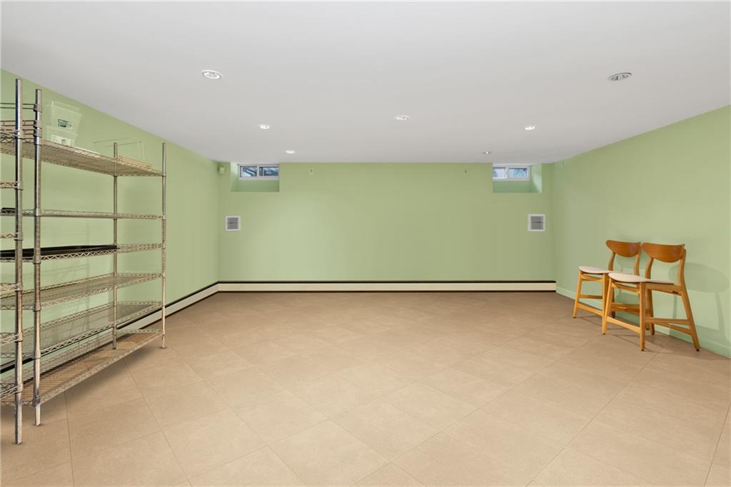 2556 East 26TH Street Sheepshead Bay Brooklyn NY 11235