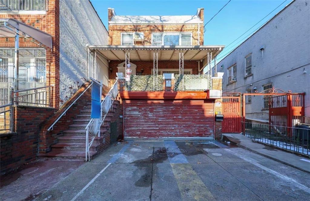 933 56th Street Sunset Park Brooklyn NY 11219