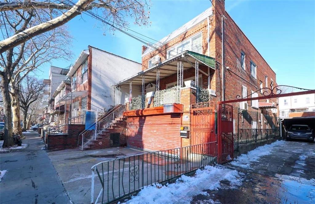 933 56th Street Sunset Park Brooklyn NY 11219