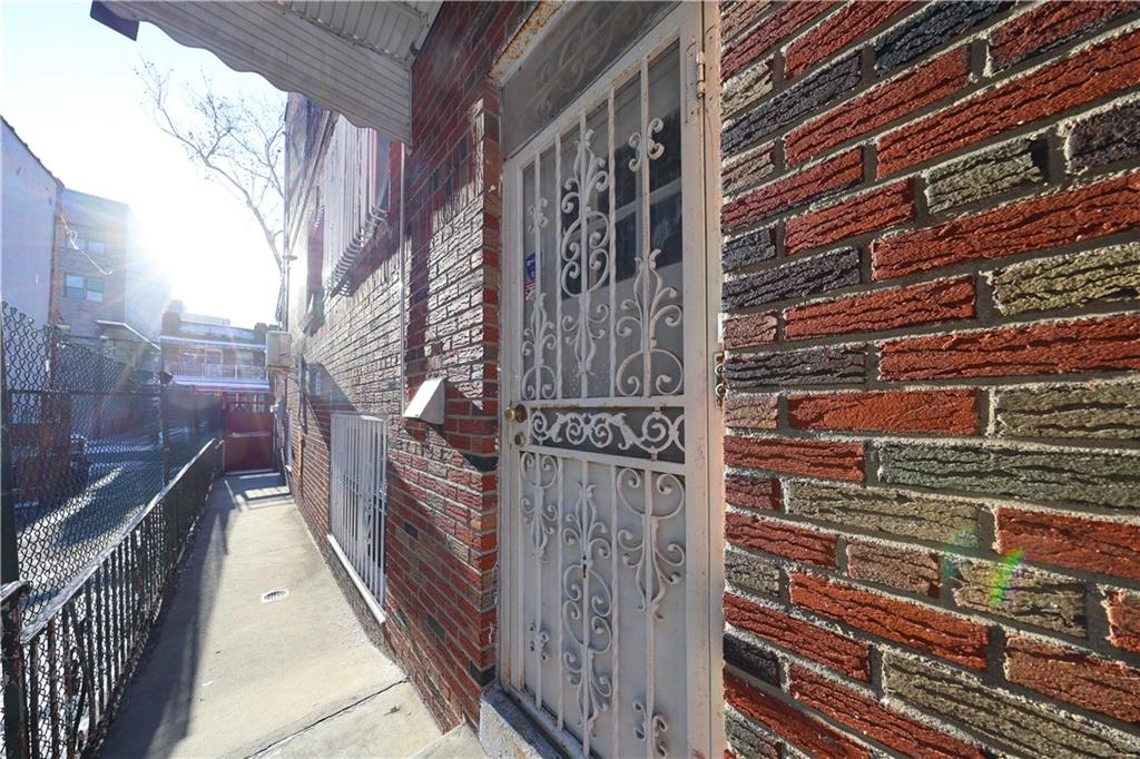 933 56th Street Sunset Park Brooklyn NY 11219