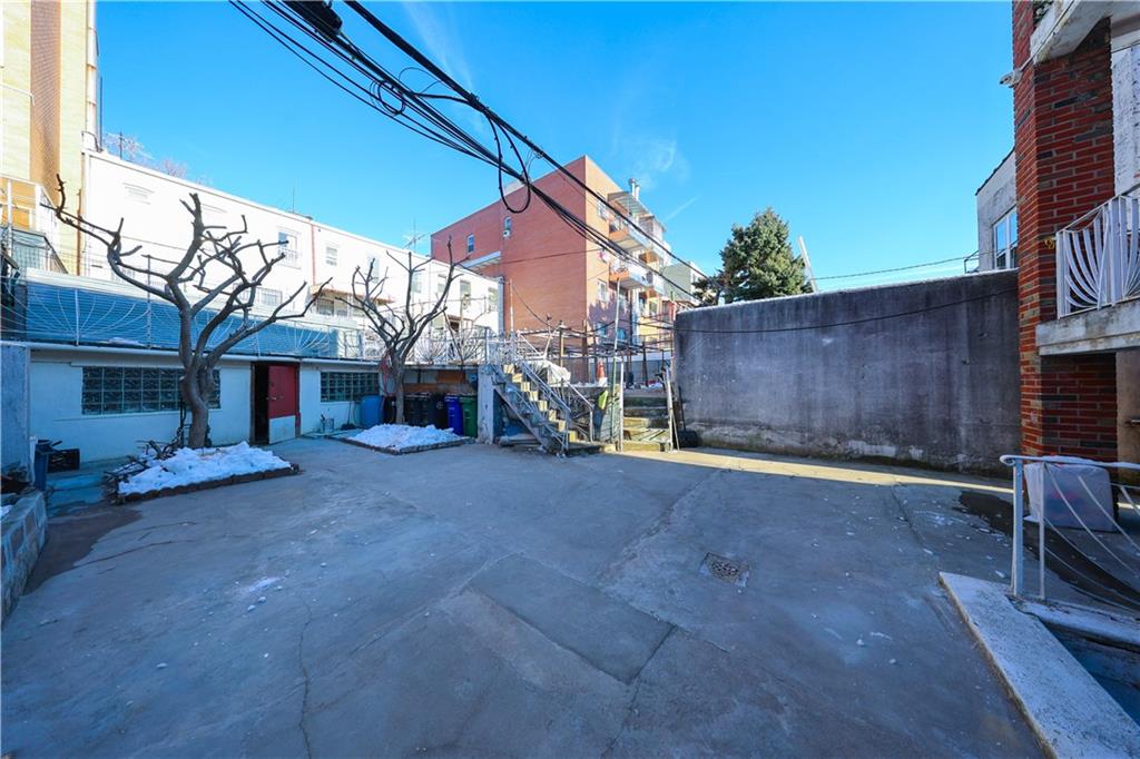 933 56th Street Sunset Park Brooklyn NY 11219