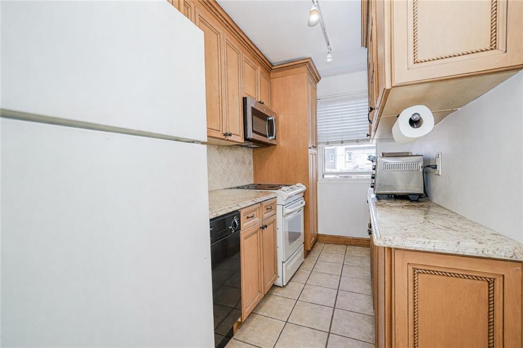 377 Bay 8th Street Dyker Heights Brooklyn NY 11228