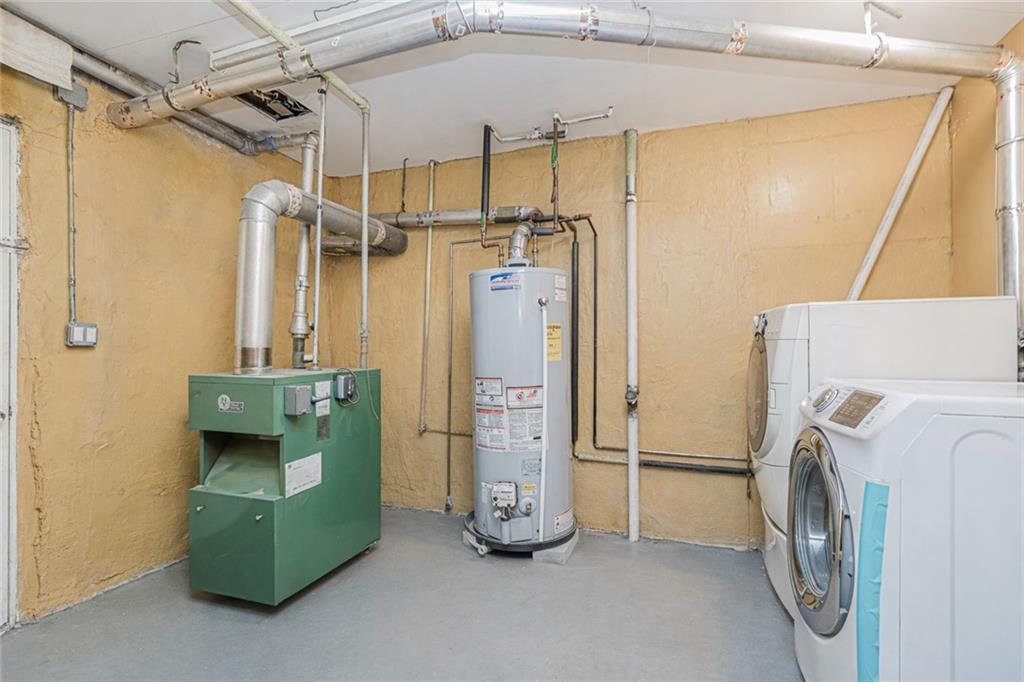 1833 East 33rd Street Marine Park Brooklyn NY 11234