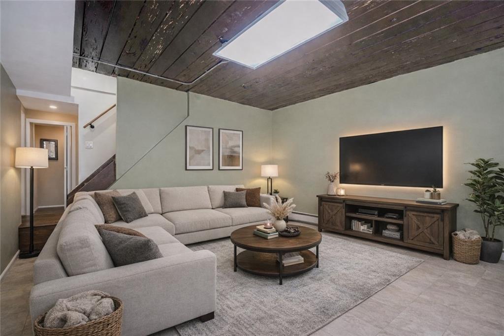 1833 East 33rd Street Marine Park Brooklyn NY 11234