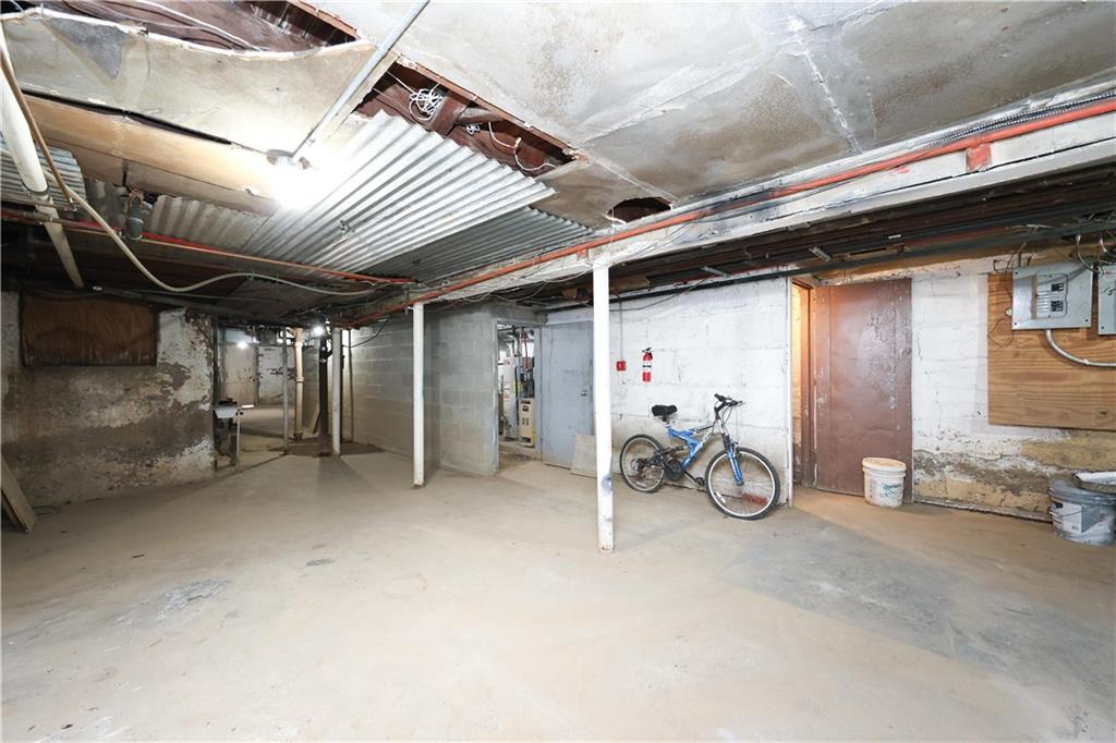 6604 17th Avenue Bensonhurst Brooklyn NY 11204