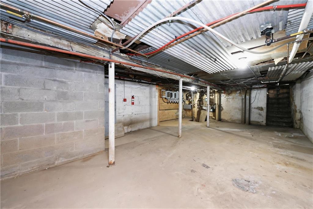 6604 17th Avenue Bensonhurst Brooklyn NY 11204