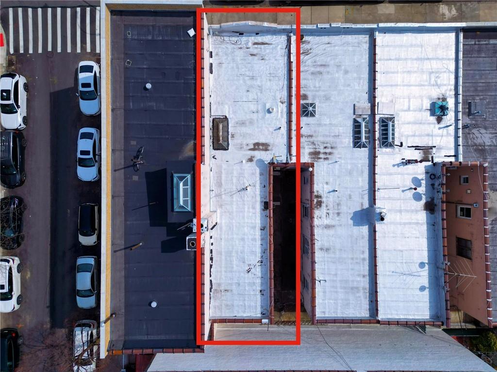 6604 17th Avenue Bensonhurst Brooklyn NY 11204