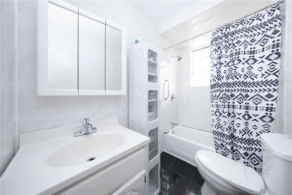 7023 20th Avenue Bensonhurst Brooklyn NY 11204