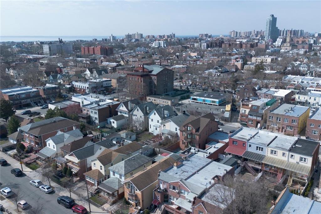 2559 East 27th Street Sheepshead Bay Brooklyn NY 11235