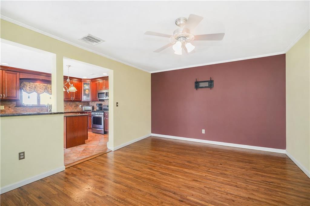 462 Holdridge Avenue Annadale Staten Island NY 10312