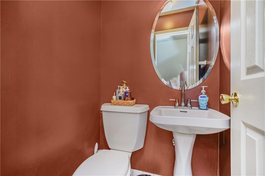 462 Holdridge Avenue Annadale Staten Island NY 10312