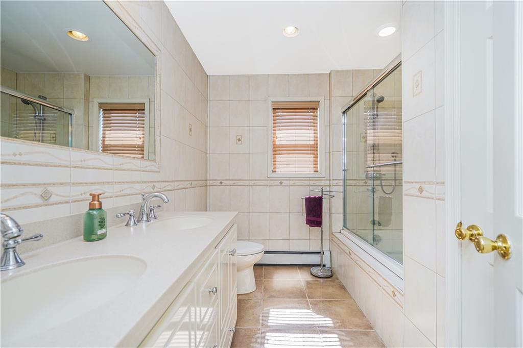 462 Holdridge Avenue Annadale Staten Island NY 10312