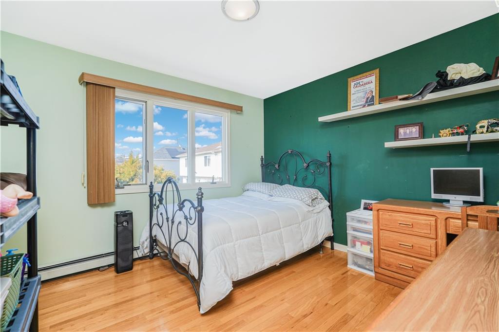 462 Holdridge Avenue Annadale Staten Island NY 10312